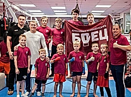 Эдуард Трояновский - Чемпион мира по версиям IBF и IBO. Чемпион Азии по версии PABA.Чемпион Европы по версии WBO.